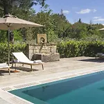 Villa Metelliano 10, Emma *